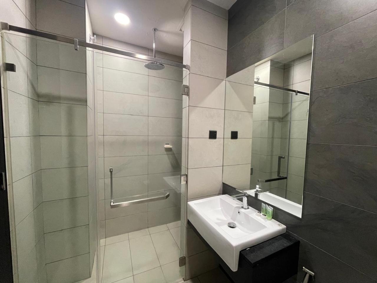 Kuala Lumpur Luxury Apartment At Opus Residence Klcc Quarto foto